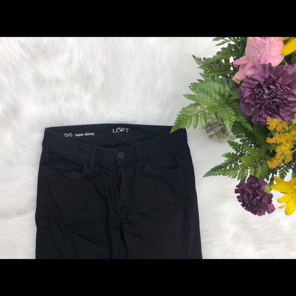 LOFT JEANS - Picture 2 of 3